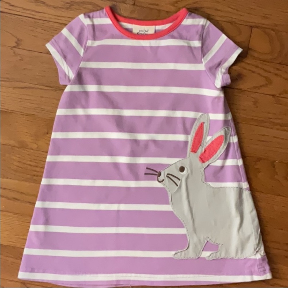 Mini Boden Purple and White Casual Dress with a Bunny
